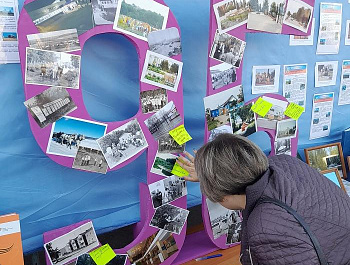 «Любимая сердцем земля: достижения района»                                                                     Арт - выставка