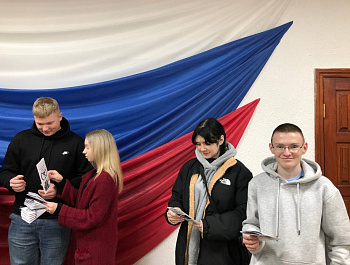 Культорганизатор РДК Карина Березина провела акцию «Алкоголю скажем - НЕТ!»