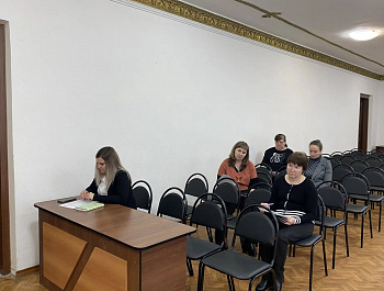 В администрации района прошло заседание комиссии по делам несовершеннолетних и защите их прав Базарно-Карабулакского муниципального района