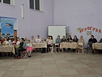 ТЕПЛО СЕРДЕЦ ДЛЯ МИЛЫХ МАМ