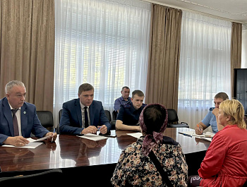 Глава района Андрей Кушнарёв провёл приём участников спецоперации и членов их семей