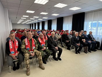  В преддверии 40-й годовщины аварии на Чернобыльской АЭС глава района Андрей Кушнарёв принял участие в памятном мероприятии 