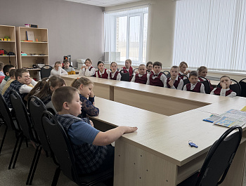 В преддверии весенних каникул сотрудники Госавтоинспекции провели профилактическую встречу со школьниками