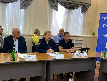 Состоялось заседание Общественного совета при главе  Базарно-Карабулакского района по гармонизации межнациональных и межконфессиональных отношений