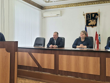 Глава района Наталья Трошина  провела заседание межведомственной комиссии по профилактике правонарушений