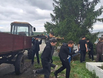 По поручению главы администрации Яковлевского муниципального образования Рината Тугушева проведены работы по благоустройству