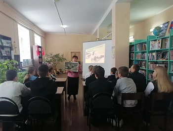 «Защитники Ленинграда: Герои среди разных народов»                                                         Урок-репортаж