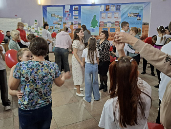 ТЕПЛО СЕРДЕЦ ДЛЯ МИЛЫХ МАМ