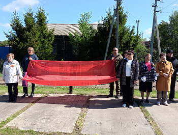 С утра 9 мая в с.Казанла состоялся митинг, посвящённый 80-й годовщине Победы Советского народа в Великой Отечественной войне