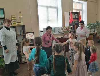 «Про воду и мыло, что грязь победило»                                                                                                       Уроки Мойдодыра