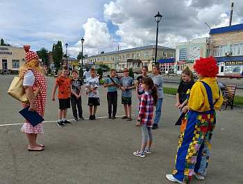 Детская игровая программа «Полянка веселых затей»