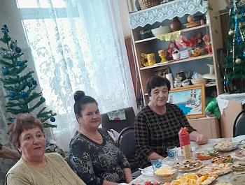 «Льются звуки жизни, счастья и добра, озаряя мысли светом Рождества» Час прекрасного