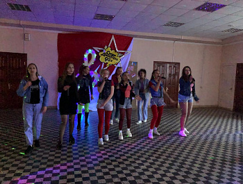 Дискотека 90-х