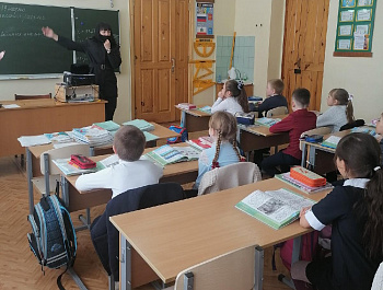 Внимание, весенние каникулы