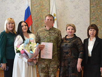 Участник спецоперации женился за пять дней до Нового года!
