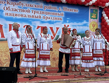 Глава администрации Шняевского муниципального образования Юрий Юртаев принял участие в областном национальном празднике «Акатуй»