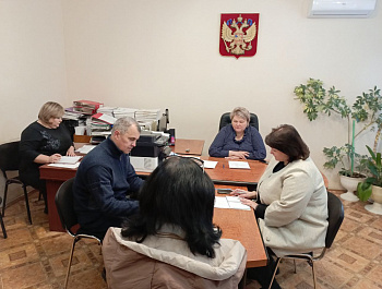 В субботу глава района Н.В. Трошина провела  внеочередной прием граждан, инициированный губернатором области