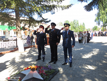 Сотрудники полиции совместно с представителями Общественного совета традиционно принимают участие в митинге