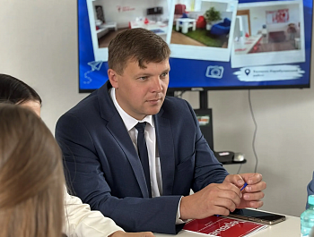 Глава района Андрей Кушнарёв принял участие в открытии Центра «Движения Первых»