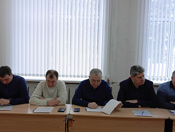 Сегодня состоялось очередное плановое заседание Собрания депутатов Базарно-Карабулакского муниципального района