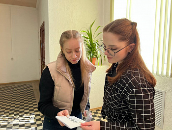 культорганизатор РДК Карина Березина провела акцию «Мы против курения!»