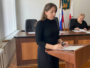 Сегодня под председательством главы Базарно-Карабулакского района Н.В. Трошиной прошло постоянно действующее совещание