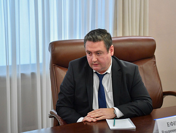 Предложено централизовать муниципальные закупки трех крупных городов области 