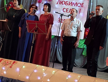 23 октября на базе Ключевского СДК в рамках празднования дня села, состоялся благотворительный концерт " С днём рождения, любимое село"