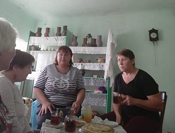 "А помните, бывало…"                                                                                                   Посиделки