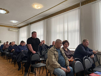 В зале заседаний администрации района прошло совещание по вопросам благоустройства 