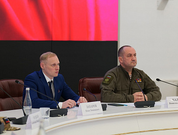 Губернатор Роман Бусаргин продолжил традиционный цикл встреч с представителями всех партий Саратовской областной думы