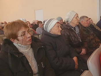 Глава района Наталья Трошина встретилась с жителями села Вязовка