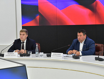 Роман Бусаргин встретился с депутатами Саратовской областной думы