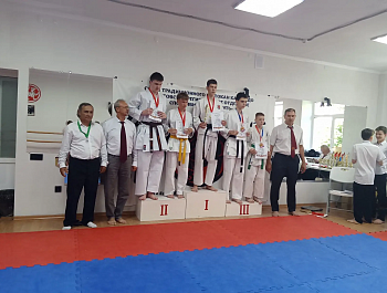 Каратисты района пополнили копилку наград «золотом» Чемпионата России и «Кубка Победы»