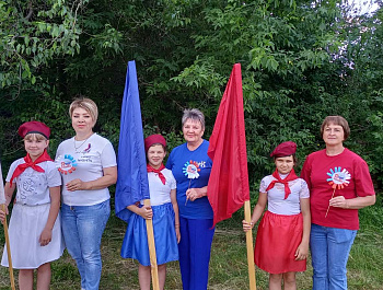 Флаг — это символ величия и могущества страны, символ побед ее свершений. Это олицетворение системы государственных, социальных и духовных ценностей.