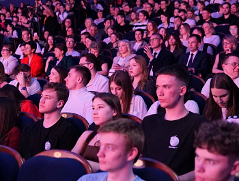 Команды трех учебных учреждений региона взяли Гран-при на областной «Студенческой весне»