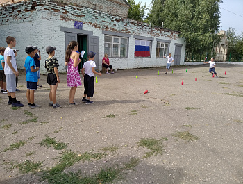 Спортивно-игровая программа «Под флагом России» Свободинский СК 