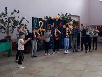 Танцуем вместе