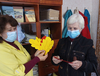 1 октября В День пожилого человека работниками Алексеевского ДК была проведена акция «Почта добра»