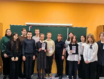 В рамках операции «Чистое поколение» инспектор ПДН провела профилактическую беседу со школьниками