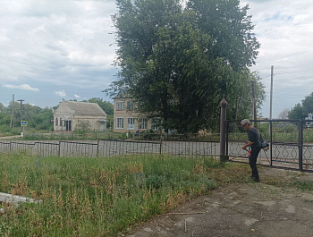 Администрация Старожуковского МО продолжает благоустройство территории