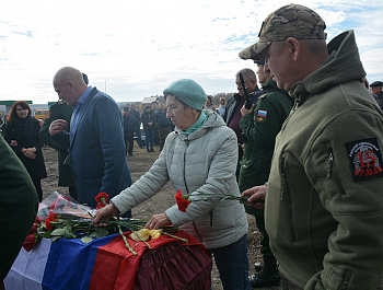 В Липовке простились с участником специальной военной операции Анатолием Анатольевичем Коломасовым