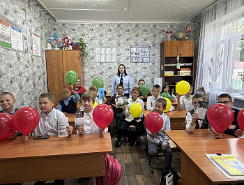 Инспектор по пропаганде провела в коррекционной школе профилактическую беседу со школьниками