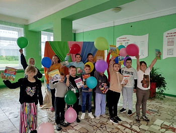 «Увлекательное путешествие по Книжной стране»                                                                                              Игровая программа