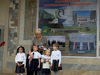 Жители Старых Бурас отпраздновали День малой родины