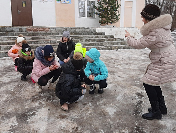 «У зимних ворот игровой хоровод» Зимние забавы на улице