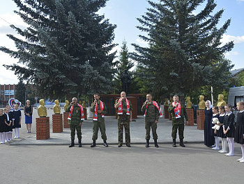 Поклон погибшим в той войне