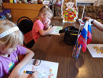 25 сентября на базе Первоханеневского СДК прошёл увлекательный челендж ,,Великолепие осени"
