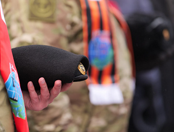 Сегодня в Парке Победы прошло памятное мероприятие, посвященное Дню Героев Отечества