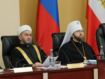 В региональном Правительстве прошло заседание совета по взаимодействию с национальными и религиозными объединениями при губернаторе Саратовской области